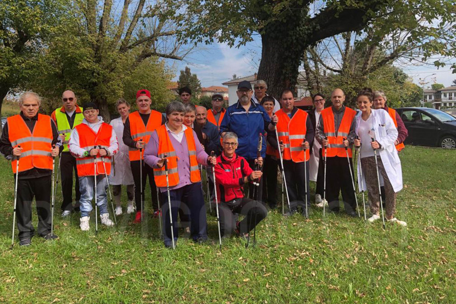 Novità per gli ospiti: parte l’attività di Nordic Walking